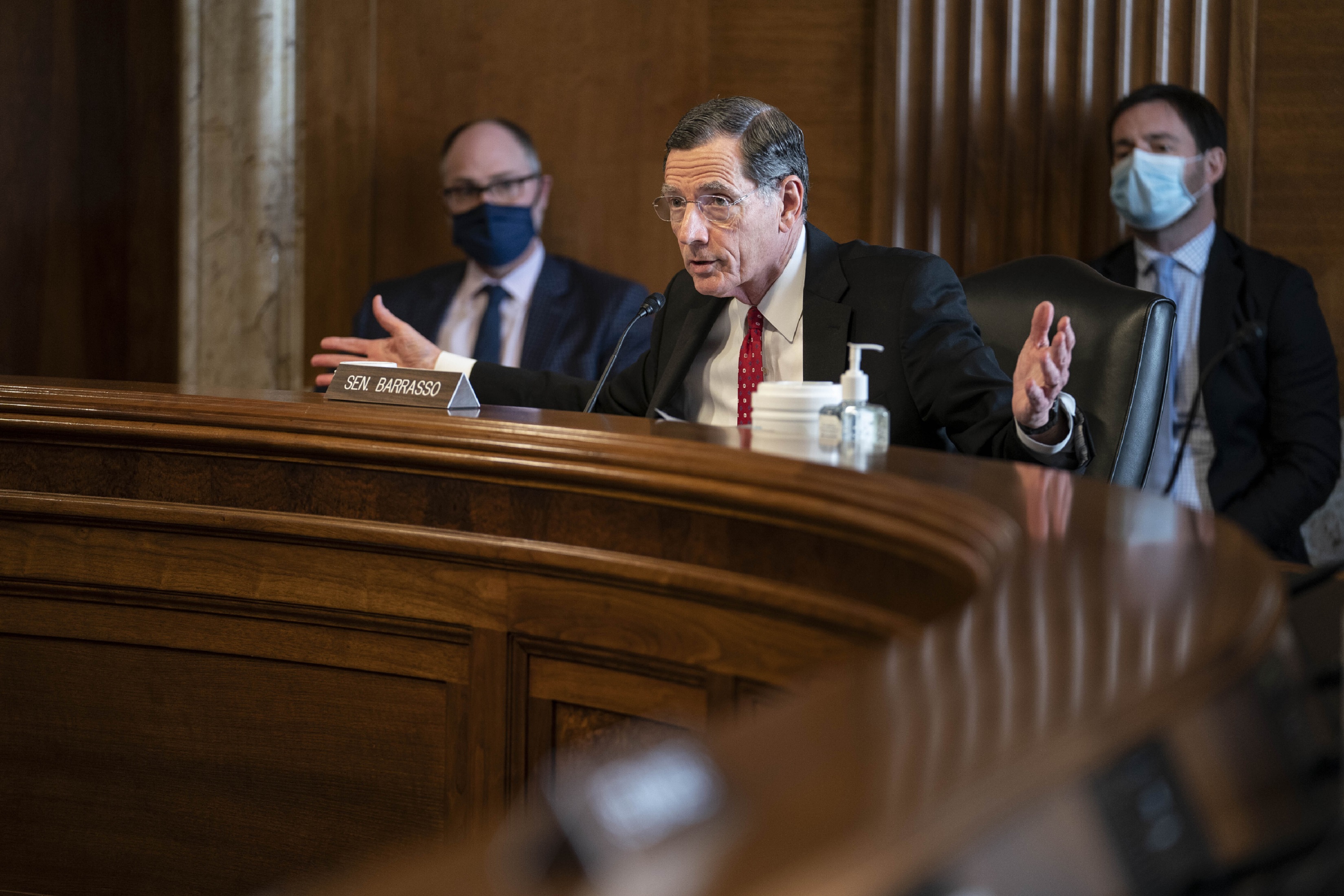 At Hydropower Forum, Senator Barrasso Decries "Glacial Pace of Permitting" For New Facilities - Vimarsana News