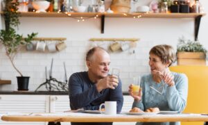 Risk Factors for Type 2 Diabetes Lowered if You Start Eating Before 8:30 AM