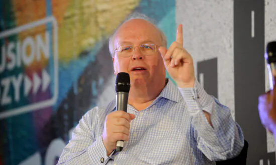 Trump Brands Former Campaign Advisor Karl Rove a ‘RINO’ After Strategist Criticized Him