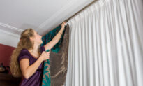 How to Hang Curtains and Window Coverings