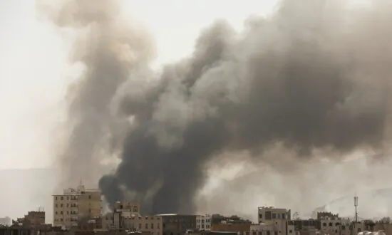 Saudi-Led Coalition Launches Air Strikes on Yemeni Capital After Foiling Drone Attacks