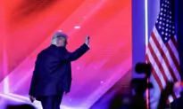 Trump Builds Leverage for ‘Overhaul’ of GOP With Fundraising Gambit