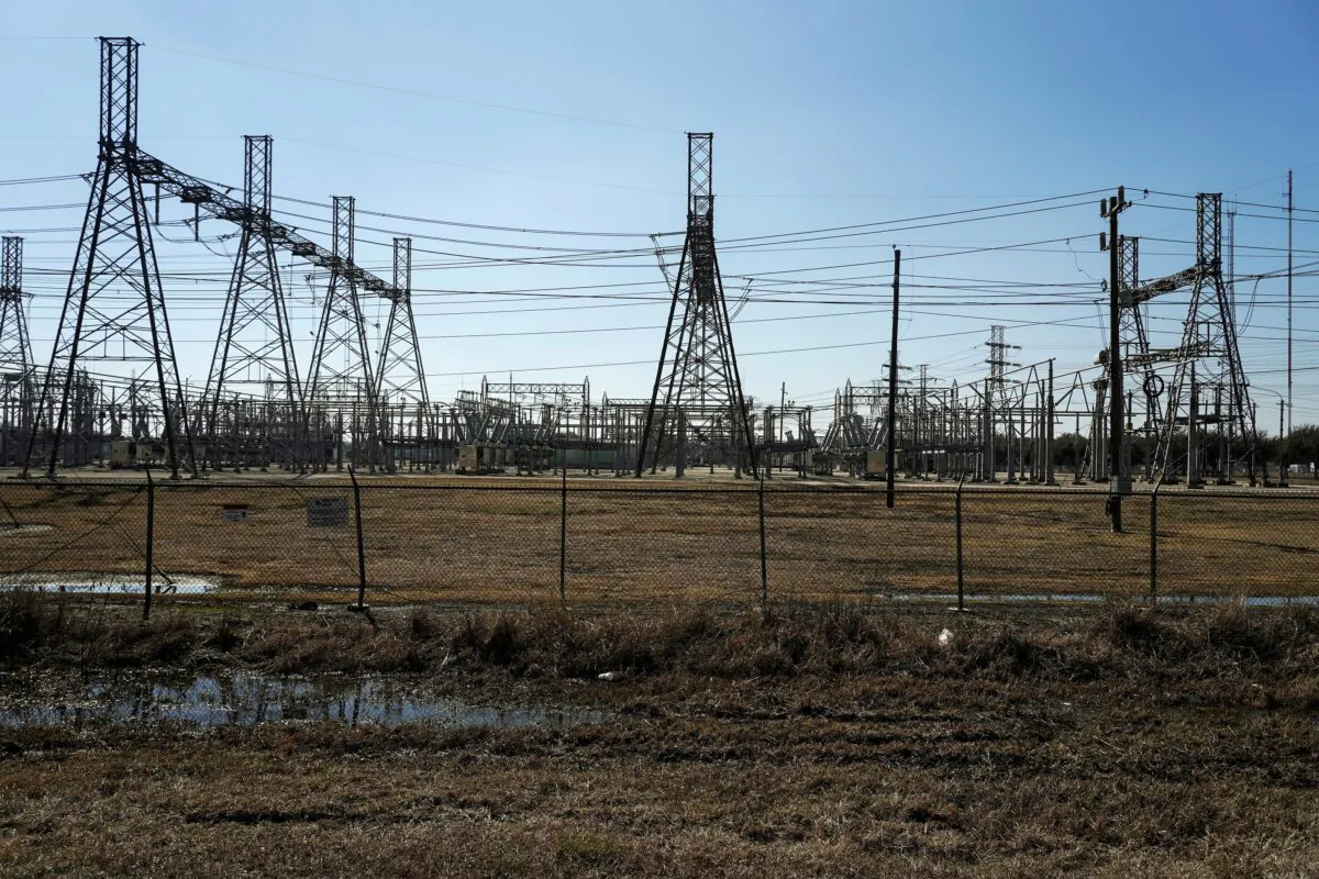 An electrical substation is seen after winter weather caused electricity blackouts in Houston, Texas, U.S. Feb. 20, 2021.  (REUTERS/Go Nakamura/File Photo)