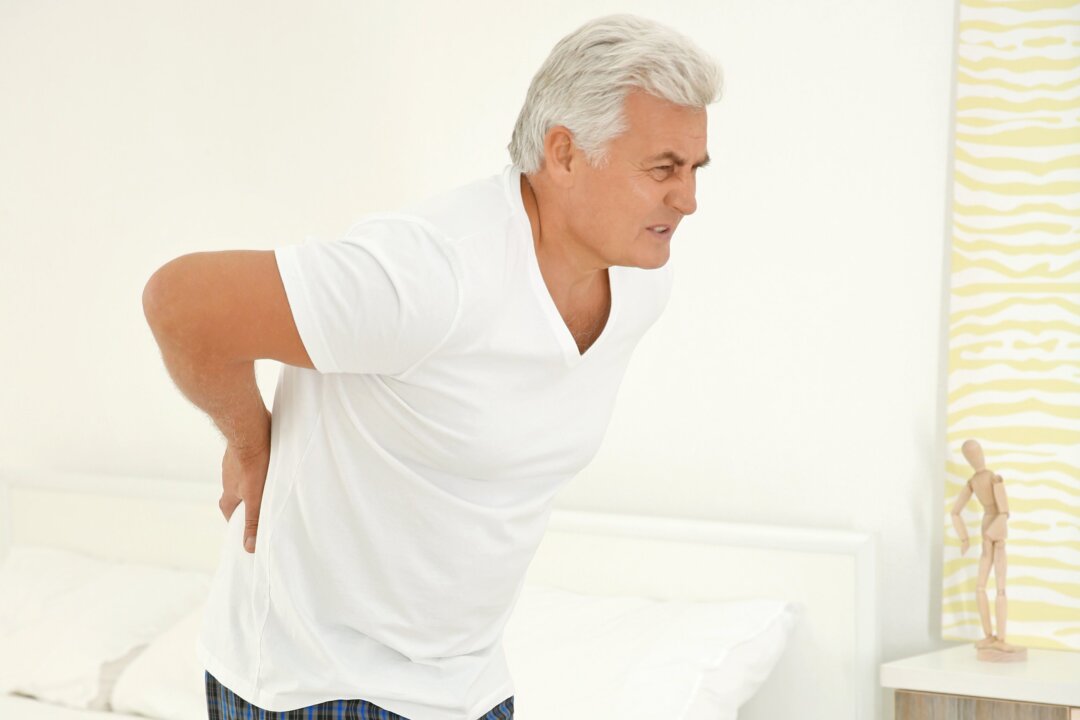 Vitamin
D receptors
in our nerves
can a
ect our
perception of
pain. (Africa Studio/Shutterstock)