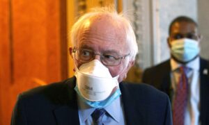 Bernie Sanders Opposes Push by Top Democrats to Remove Cap on Tax Deduction for the Rich thumbnail