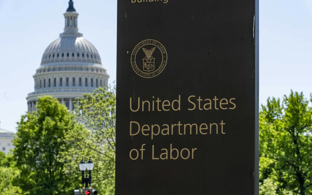 The entrance to the Labor Department is seen near the Capitol in Washington, D.C., on May 7, 2020. (J. Scott Applewhite/AP Photo)