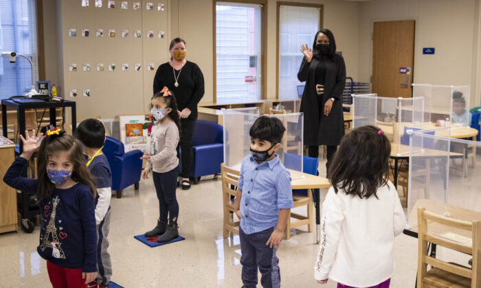 Children are seen in a preschool classroom at Dawes Elementary School in Chicago, Ill., on Jan. 11, 2021. (Ashlee Rezin Garcia/Chicago Sun-Times via AP)
