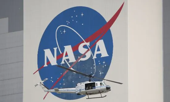 SpaceX Awarded Contract to Launch NASA Mission to Jupiter Moon Europa