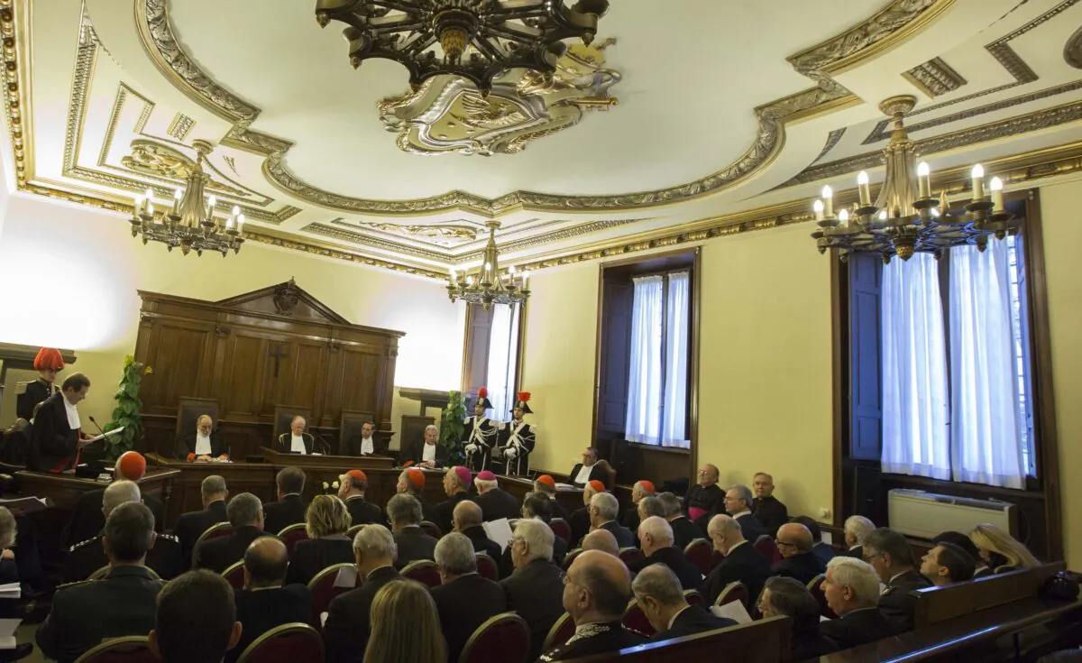 Judge Giuseppe Dalla Torre, the president of the Vatican tribunal (C) attends the inauguration ceremony of the 86th Judicial Year of the Vatican tribunal at the Vatican, on Jan. 31, 2015. (Riccardo De Luca/File/AP Photo)