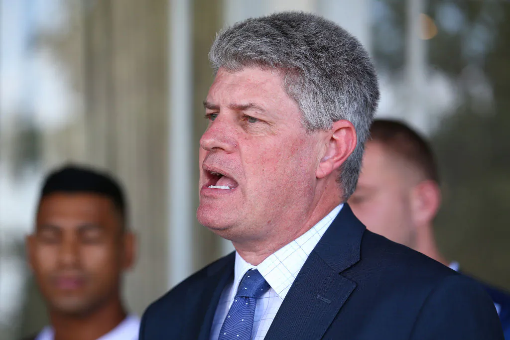 Ethics committee chair Stirling Hinchliffe said the pair ought to know better. (Jono Searle/Getty Images)