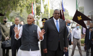 Pentagon Chief Hints at Sanctions if India Buys Russian Missile System