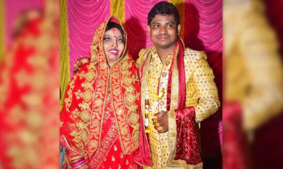 Woman Who Suffered Acid Attack for Rejecting Marriage Proposal Finds Love, Marries Man She Met in Hospital