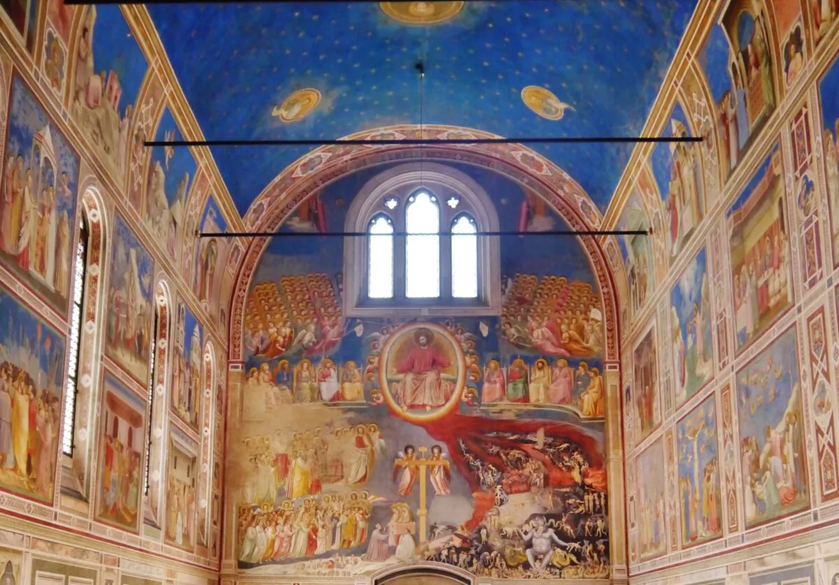 The nave of the Scrovegni Chapel in Padua, Italy. (Zairon/ CC BY-SA 4.0)