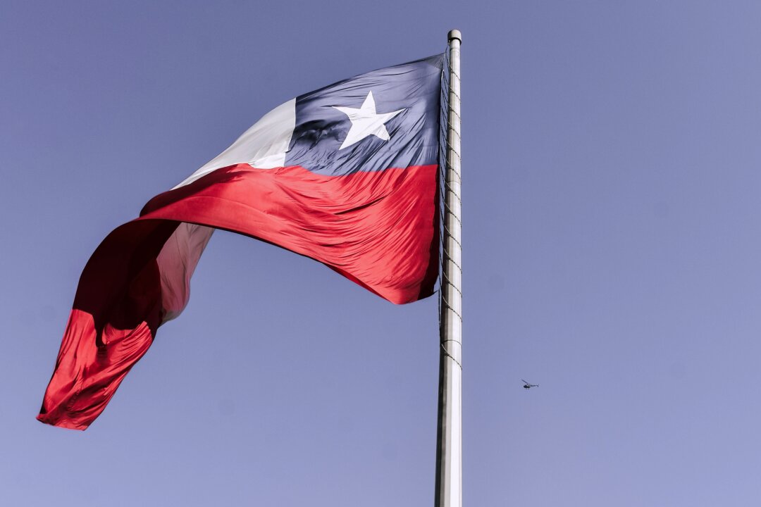 The Fall of Chile Is a Warning to America