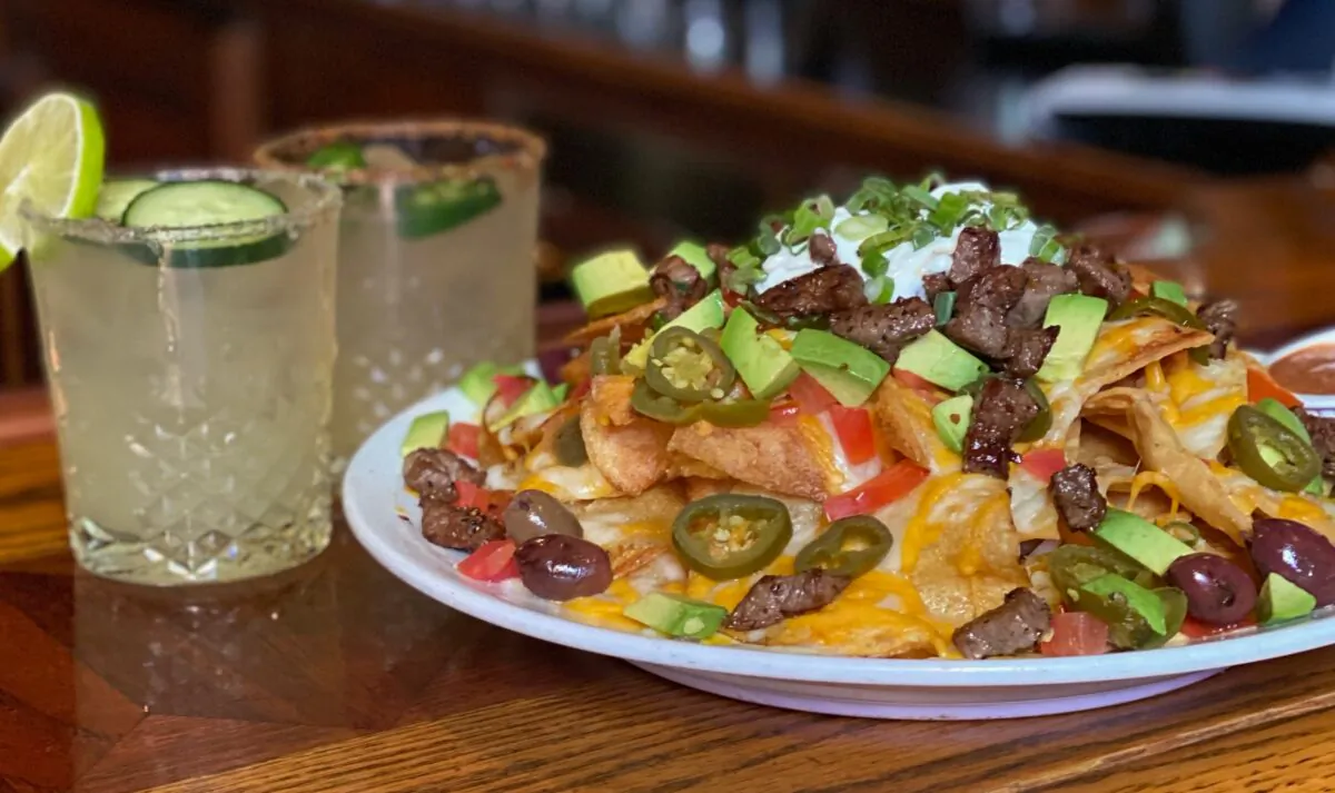 Muldoon’s Irish Pub in Newport Beach, Calif., pairs a signature margarita with an order of steak nachos.
(Photo Courtesy Muldoon's Irish Pub)