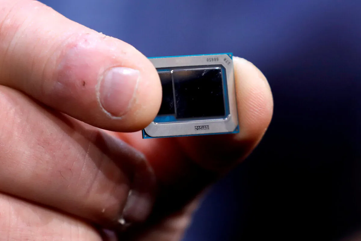 An Intel Tiger Lake chip is displayed at an Intel news conference during the 2020 CES in Las Vegas, Nev., on Jan. 6, 2020. (Steve Marcus/Reuters)