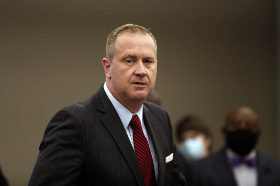 Missouri Attorney General Eric Schmitt speaks during a news conference in St. Louis, Mo., on Aug. 6, 2020. (Jeff Roberson/AP Photo)