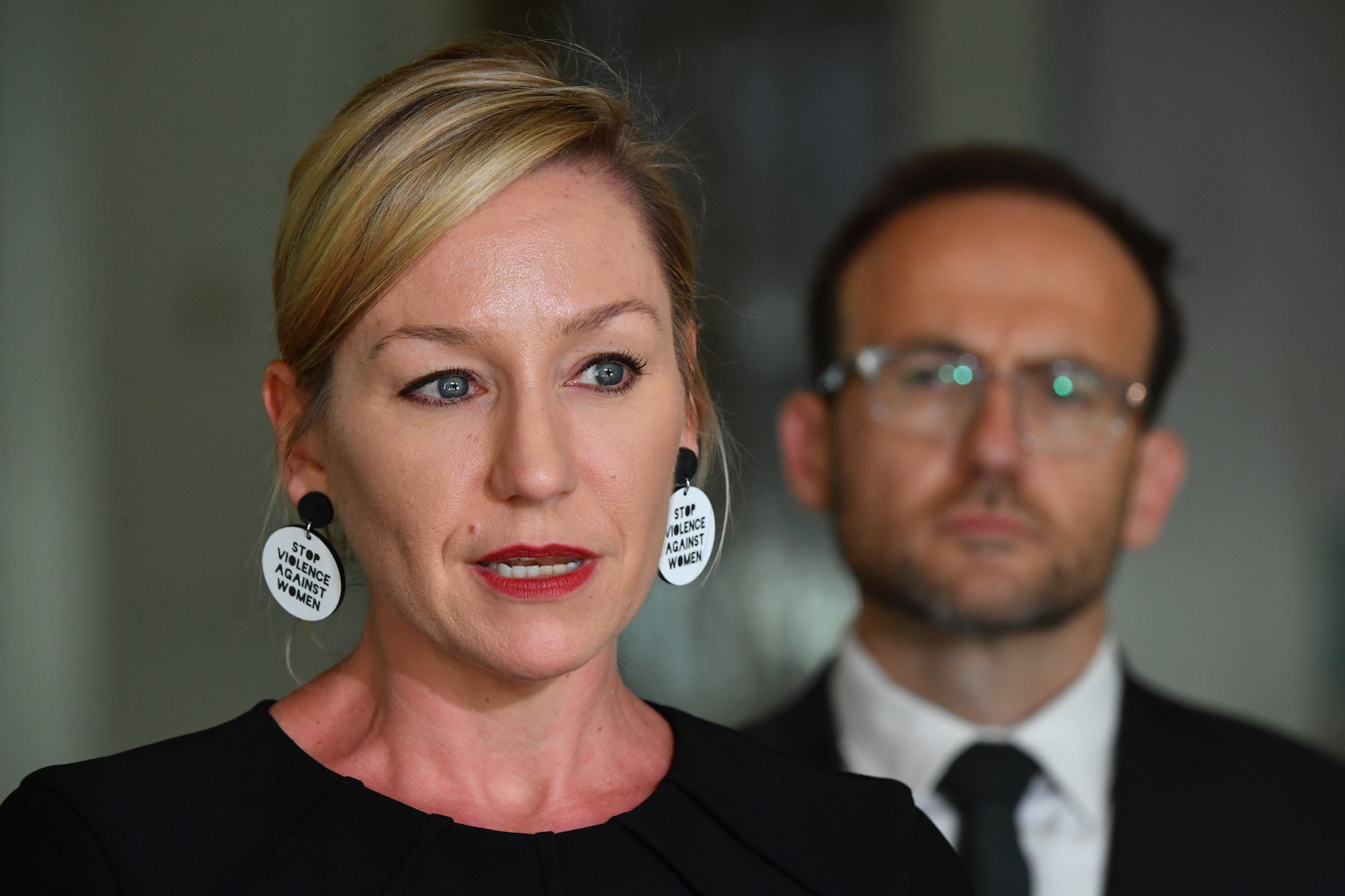 Crossbench Senators Call for Better Regulations on Political Donations - Vimarsana News