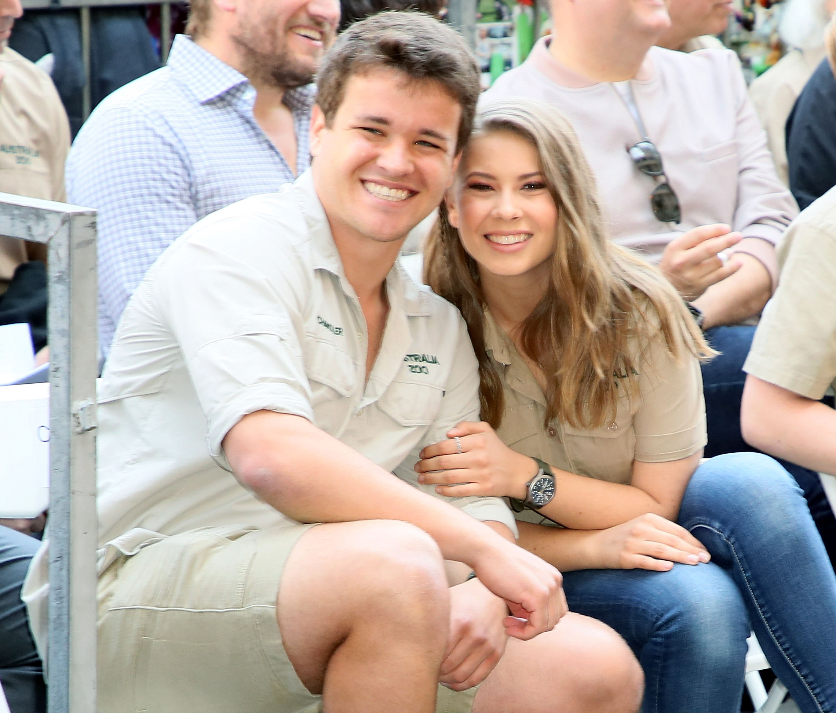 Bindi Irwin Gives Birth to 1st Child With Husband Chandler Powell ...