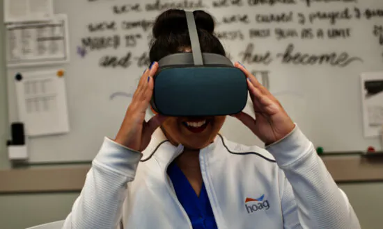 Frontline Nurses Derive Emotional Relief Through Virtual Reality Technology