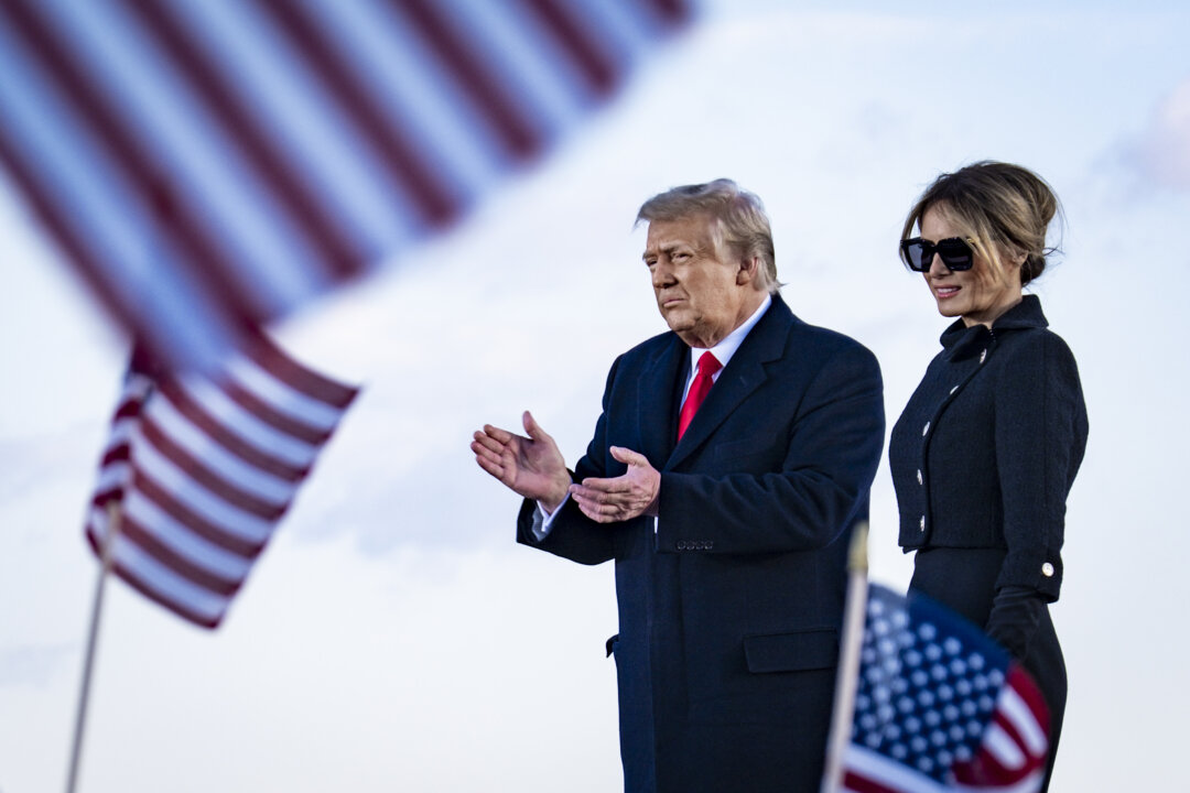 ‘Better Than 50-50’ Chance Trump Runs Again: Former WH Chief of Staff