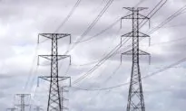 400,000 Queensland Homes Lose Power After Station Fire