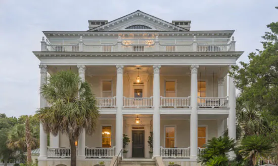 Coastal Beauty: Beaufort, SC, Offers History, Architecture, Nature