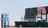 Multiple Factors Contributing to Global Shipping Rate Plunge: China Economic Analysts