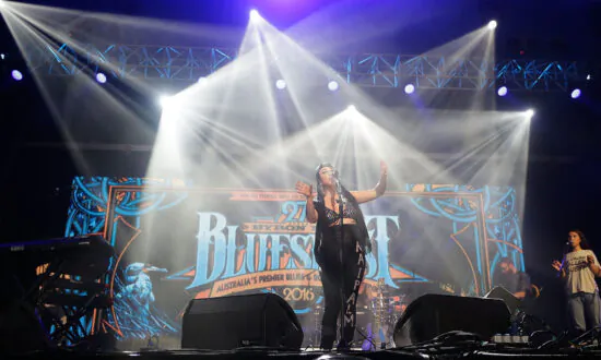 Ban on Singing and Dancing Cancels Aussie Summer Music Festivals