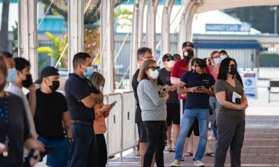 Large-Scale Vaccination Site Opens at Costa Mesa Fairgrounds
