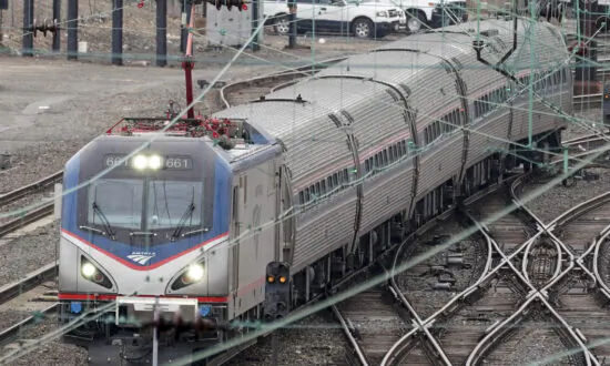 Chicago-Bound Amtrak Train Crashes Into Tractor-Trailer in Maryland