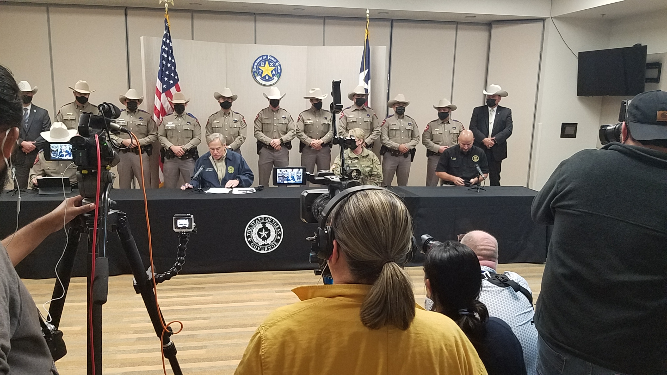 LIVE: Texas Governor Gives Updates on Operation Lone Star to Address ...