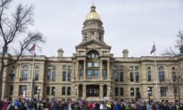 Wyoming Legislature Approves Voter ID Bill