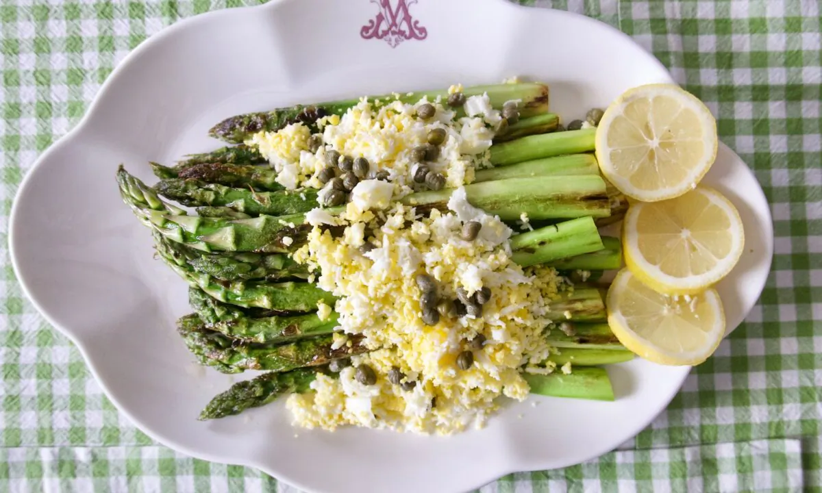 Lightly browned and topped with a tried-and-true garnish, this is a simple and classic preparation for thick asparagus. (Victoria de la Maza)