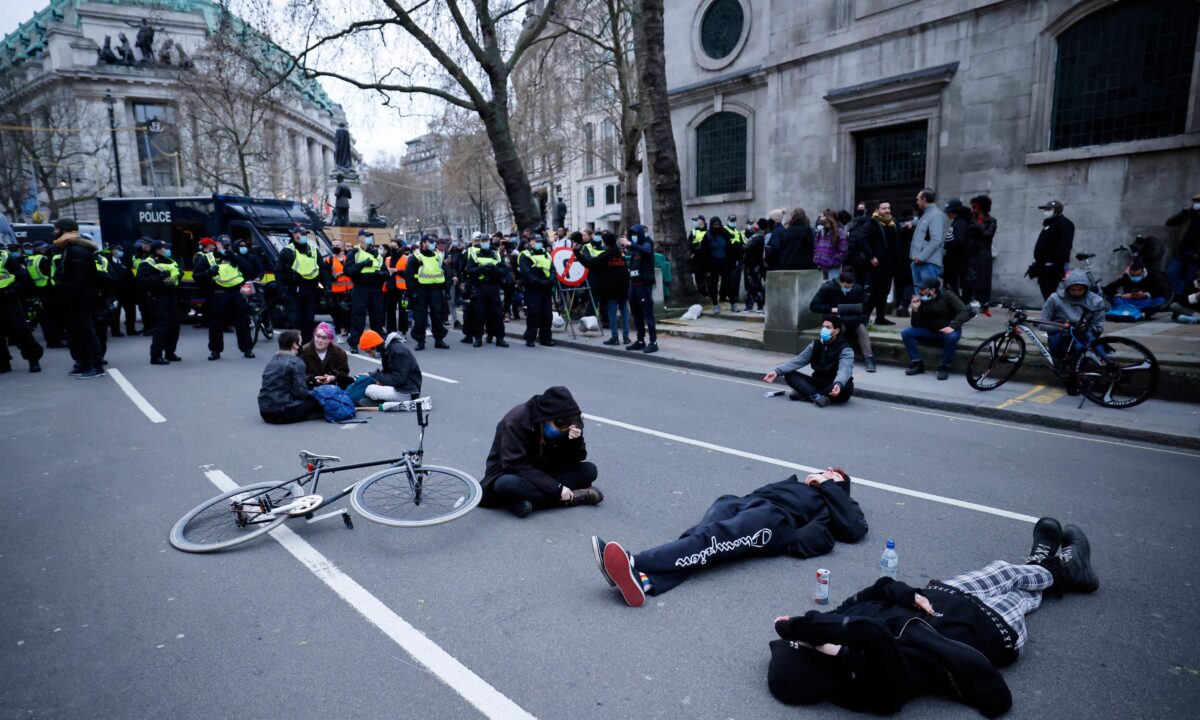 Bill protest kills London