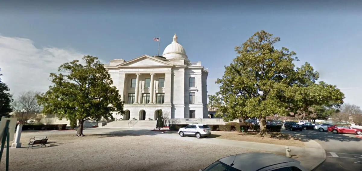The Arkansas Capitol building in Little Rock. (Google Maps)