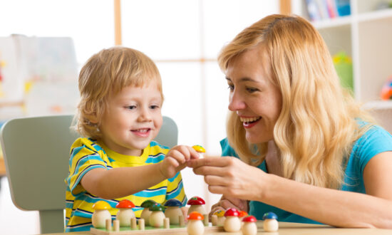 My Hot Math Mess: Tips for Homeschooling Math