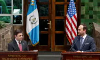 White House Seeks to Create Legal Ways for Central Americans to Immigrate to US: Envoy