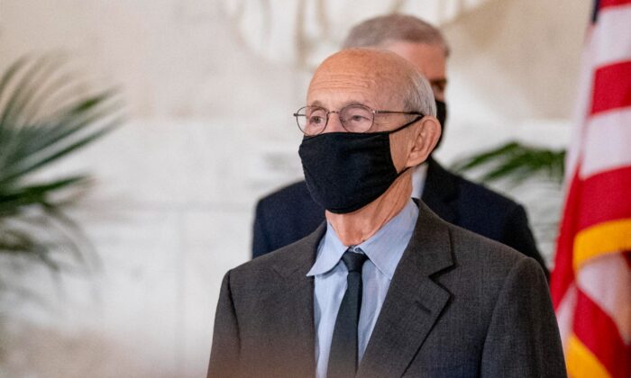 Supreme Court Justice Stephen Breyer stands during an event at the Supreme Court in Washington, on Sept. 23, 2020. (Andrew Harnik-Pool/Getty Images)