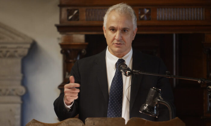 Peter Boghossian, assistant professor at Portland State University and co-author of “How to Have Impossible Conversations.” (New Discourses)