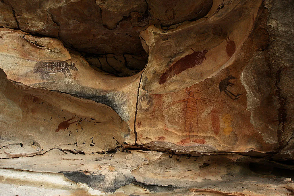 Indigenous Australian rock art in a cave in Laura, Australia, on June 19, 2011. (Photo by Mark Kolbe/Getty Images)