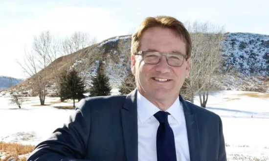 MLA Says Alberta Needs Its Own Constitution to Preserve Freedom