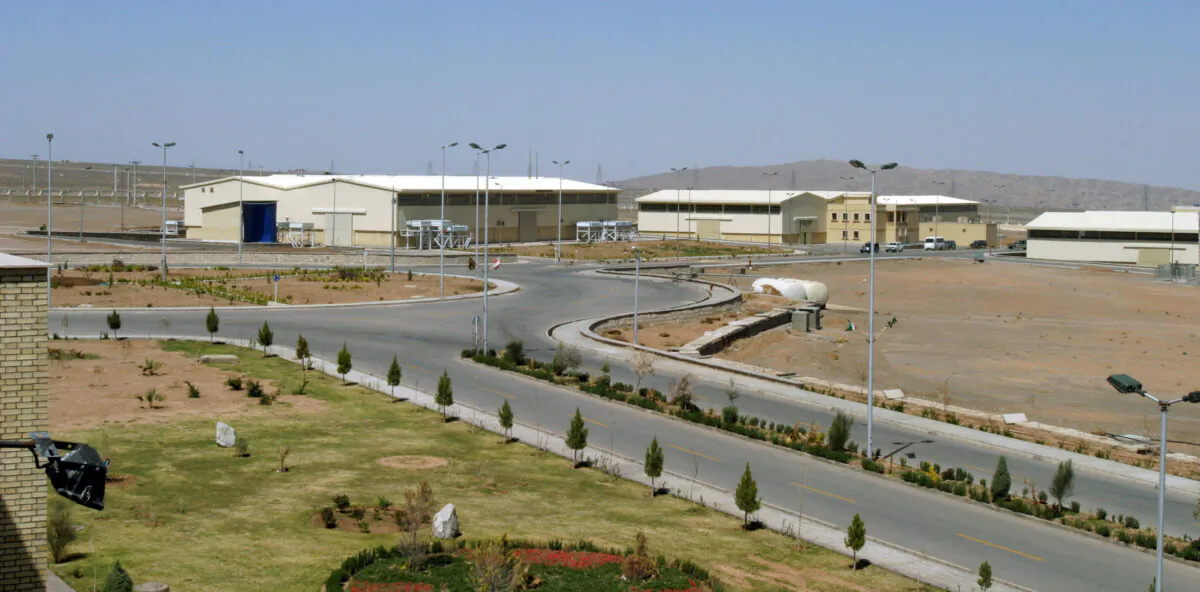 A view of the Natanz uranium enrichment facility 250 kilometers (155 miles) south of the Iranian capital Tehran, on March 30, 2005. (Raheb Homavandi/Reuters)