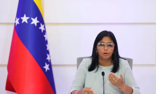 After Delays, Venezuela Pays $64 Million for COVAX Vaccines