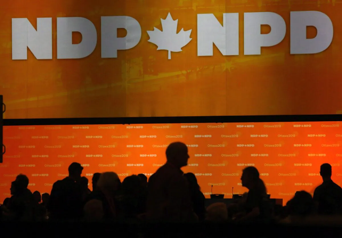 NDP delegates gather on the party convention floor in Ottawa on Feb. 16, 2018. (Canadian Press/Fred Chartrand)