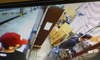 Hong Kong Epoch Times Printing Press Attacked by Hammer-Wielding Intruders
