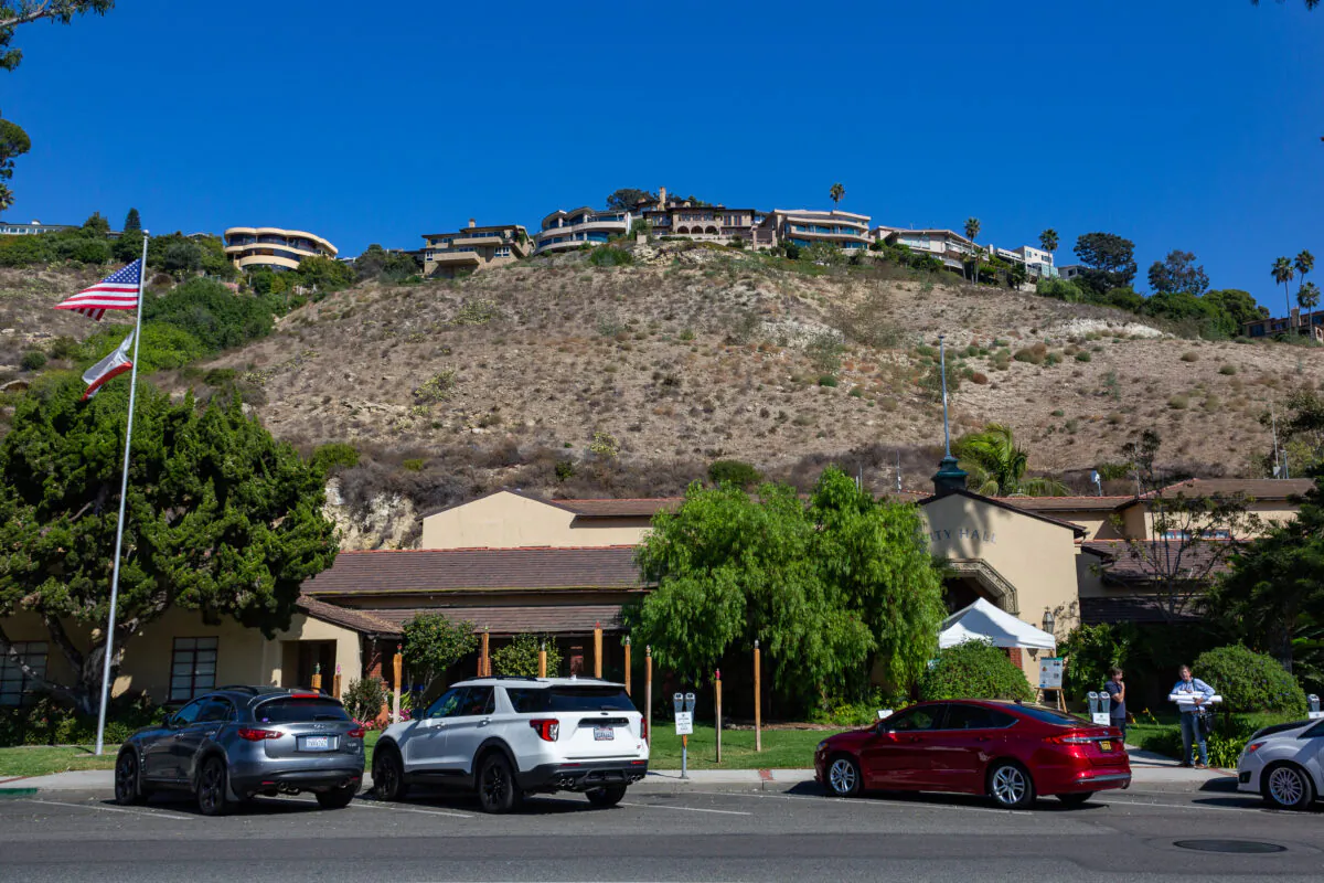 The Laguna Beach City Hall area in Laguna Beach, Calif., on October 15, 2020. (John Fredricks/The Epoch Times)