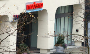 Moderna’s COVID-19 Vaccine Offers Better Protection, Higher Myocarditis Risk Than Pfizer’s: Company