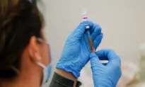 Elderly Show Similar Antibody Response to 1st Dose of AstraZeneca, Pfizer COVID-19 Shots: UK Study