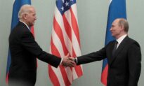 Biden Proposes In-Person Meeting With Putin on Neutral Turf